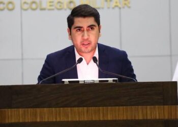 Plantean reforma a Ley de Vivienda para facilitar acceso de los jóvenes a programas