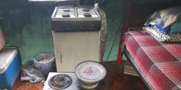 Esquizofrénico le quema casa su madre