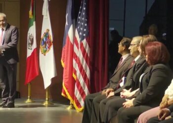 Inaugura Secretario de Salud Congreso Binacional Medicina y Humanismo en Nuevo Laredo, Tamaulipas