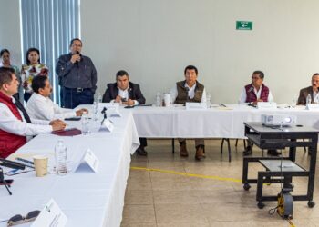 Anuncian gestión de recursos para rehabilitar drenaje sanitario en Matamoros