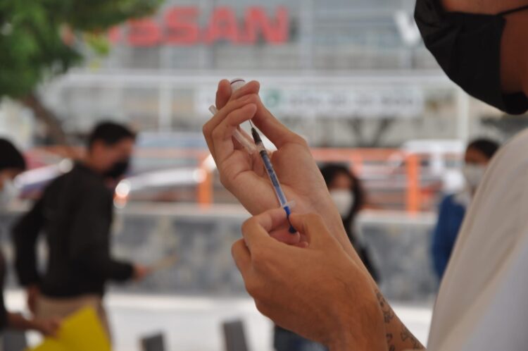 Venderán en Victoria la vacuna anti COVID