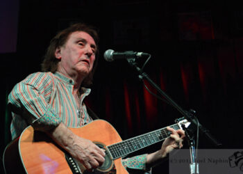 Fallece Denny Laine, guitarrista de Paul McCartney, a los 79 años