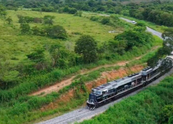 Alistan tren interoceánico a marchas forzadas