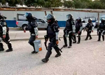 Motín en penal de Acapulco: Dos policías heridos en protesta