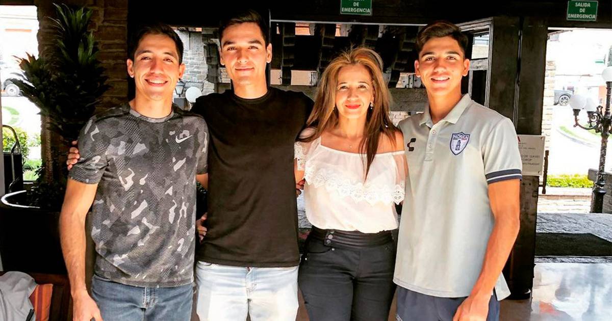 kevin alvarez hermanos