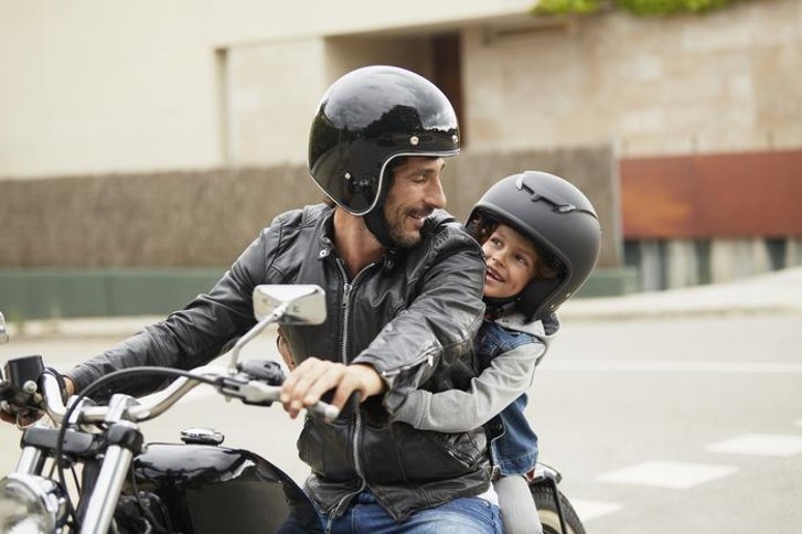 Cascos para motos certificados: lo que debes saber antes de comprar uno