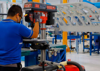 Histórico acuerdo: Salario mínimo mexicano se eleva un 20% en 2024