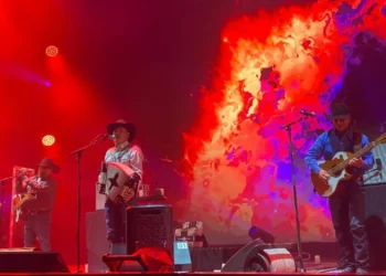 Intocable enciende la noche en Monterrey: Evolución Tour 2023