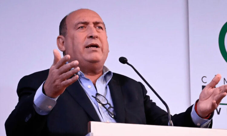 Diputado Moreira advierte que el aumento al salario mínimo es una ilusión