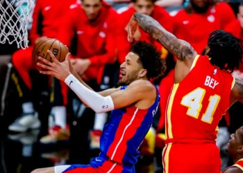 Pistons sufre 27 derrotas seguidas y es el peor equipo de la historia de la NBA