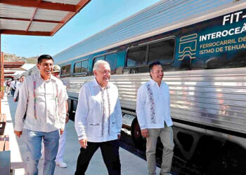Inauguran primera etapa del tren Interoceánico que conecta Pacífico y Golfo de México