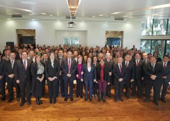 Pide Américo Villarreal a su gabinete redoblar esfuerzos por Tamaulipas