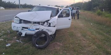 Chocan camionetas en la carretera Victoria-Matamoros, en tramo de Güémez