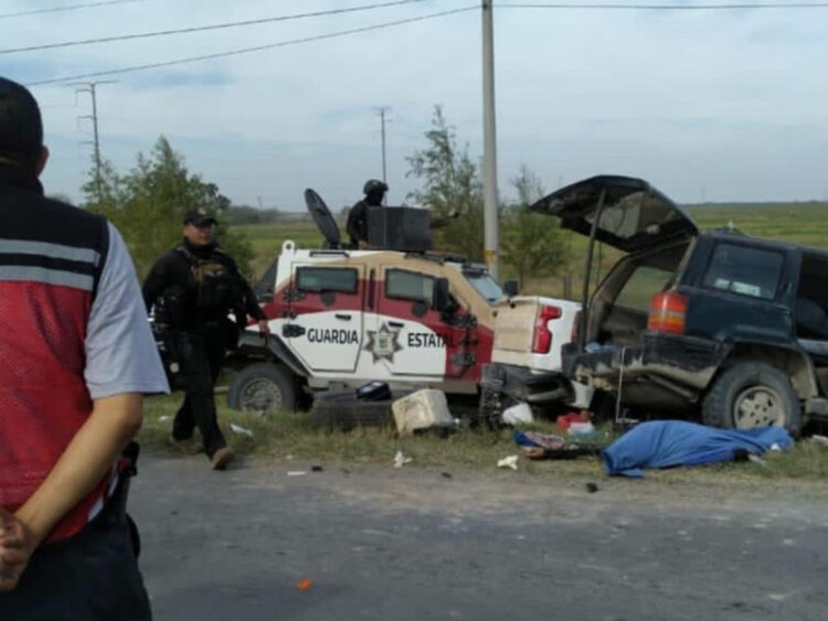 Integrantes del crimen matan a familia durante una persecución por la policía