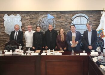 Analizan oportunidades de inversión en sector energético para Altamira con Woodside y SBM Offshore