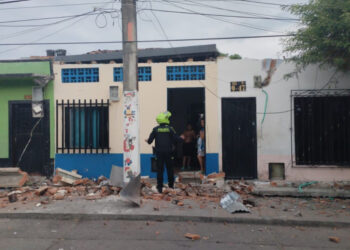 Sismo de magnitud 5.6 sacude el centro de Colombia,reportan daños