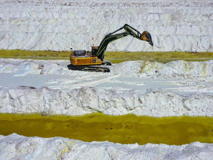 Tailandia halla yacimientos con 15 millones de toneladas de litio