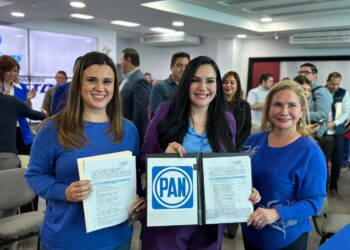 Yahleel Abdalá y Laura Zárate se registran como aspirantes a la alcaldía de Nuevo Laredo ante PAN