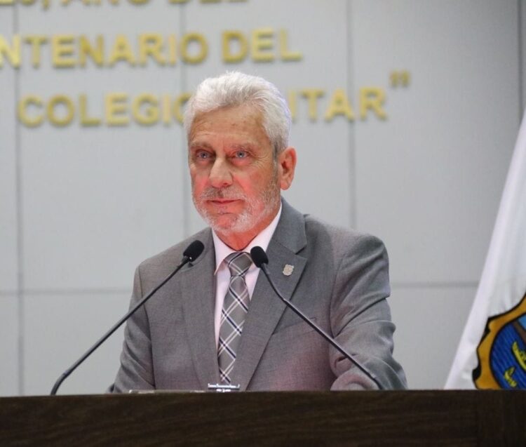 Presenta Armando Zertuche iniciativa de reforma a Ley Estatal del Servicio Público