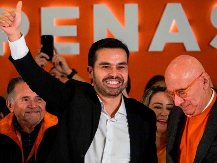 Nombra Movimiento Ciudadano a Álvarez Máynez como su candidato presidencial