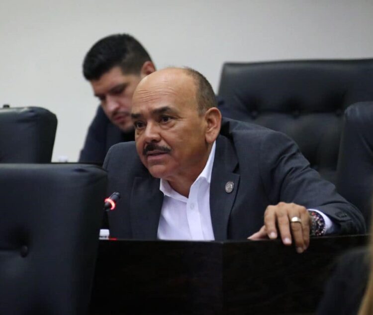 Rendirán homenaje póstumo al Diputado Juan Ovidio García este lunes