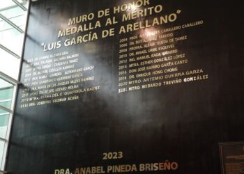 Abren convocatoria para medalla “Luis García de Arellano” 2024 en el Congreso