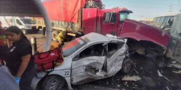 Choque múltiple en Reynosa, Tamaulipas, deja un taxista muerto