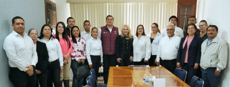 Nombran a Nora Hilda de los Reyes titular de la Oficina de Enlace Educativo con la SEP