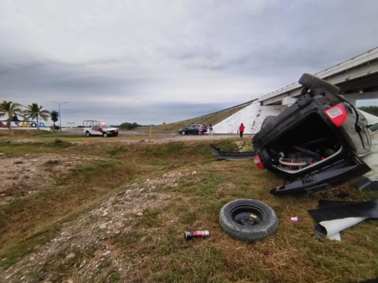 Reportan 15 muertos y 64 heridos en 82 accidentes en las carreteras de Tamaulipas