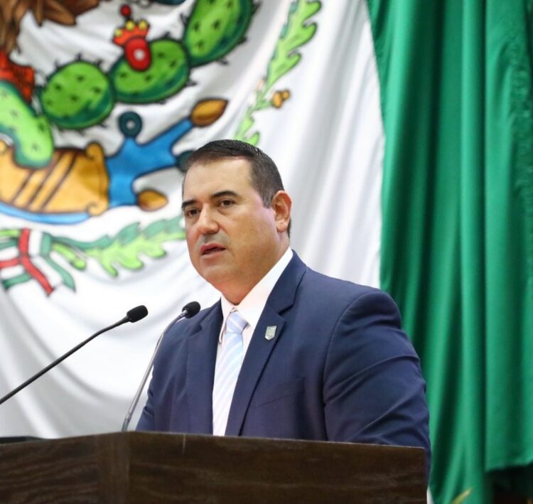 Denuncia diputado panista presunta violación a libertades de prensa y expresión