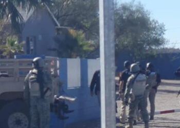 Ejército rescata a 18 migrantes secuestrados en un motel de Sonora