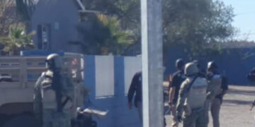 Ejército rescata a 18 migrantes secuestrados en un motel de Sonora
