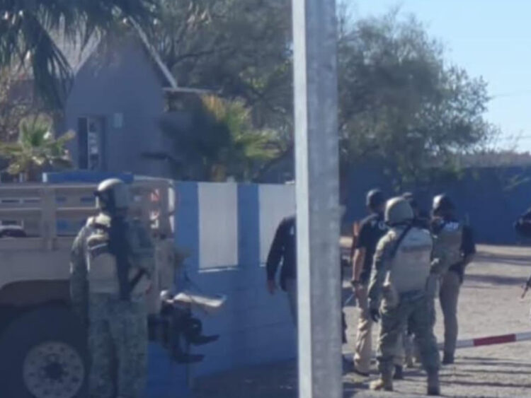 Ejército rescata a 18 migrantes secuestrados en un motel de Sonora