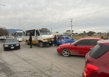 Causa choque por imprudencia