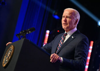 Biden acusa a Trump de sacrificar la democracia de EU por el poder; inicia campaña presidencial