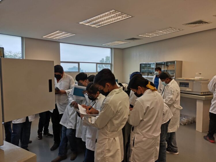 Desarrolla UAT proyecto para evaluar residuos contaminantes de agroquímicos en el suelo