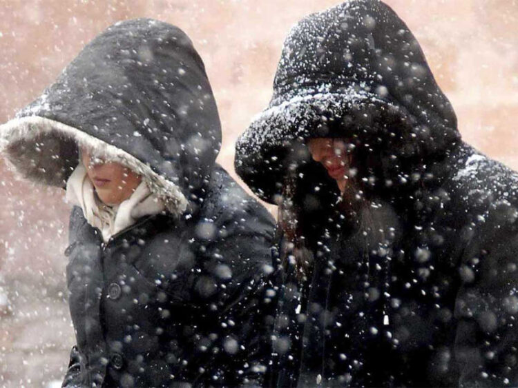 Se viene el frío y nieve en Chihuahua, podrían suspender clases el lunes