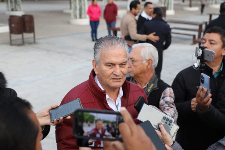  Fuera de peligro cinco alumnas de la Secundaria Seis de Victoria por presunta intoxicación :SST