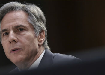 Antony Blinken inicia gira: Enfoque en ayuda humanitaria y seguridad