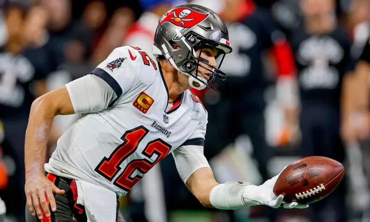 Tom Brady elogia a Lamar Jackson, favorito para el MVP de la temporada