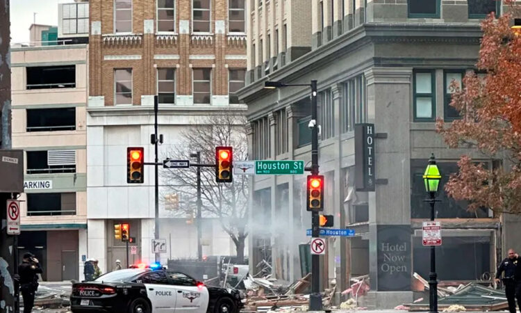 Explosión en hotel de Texas deja al menos 21 heridos