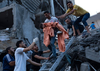 Aumenta a 25,000 el número de fallecidos en Gaza tras ofensiva militar