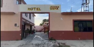 Se incendia habitación de un hotel en Victoria, muere ocupante