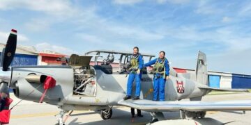Marina realiza en Tamaulipas primer vuelo táctico con mujeres