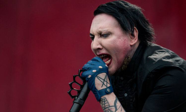 Marilyn Manson ordenado a pagar más de 300 mil dólares en honorarios legales a Evan Rachel Wood