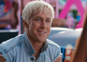 Oliver Stone critica a Ryan Gosling por participar en la película Barbie