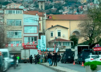 Ataque en una iglesia de Estambul durante la misa del domingo deja un muerto
