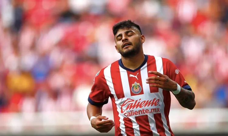 Alexis Vega deja Chivas para unirse a los diablos rojos de Toluca