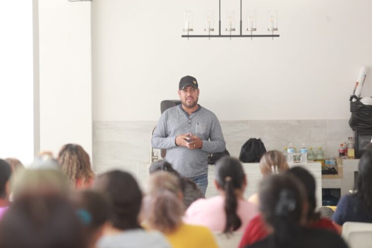 Liderazgos rurales se unen a precandidatura de Carlos Reyes en Güémez