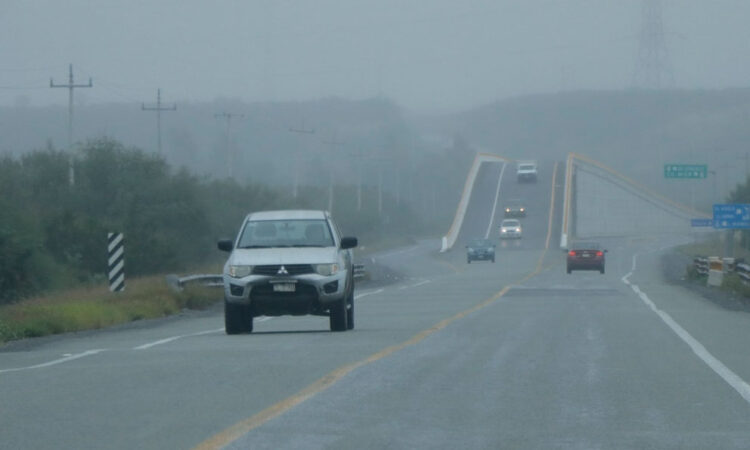Protección Civil activa operativos ante ola de frío en carreteras